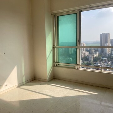 Room in 1 BHK Apartment at Kanakia Spaces Zen World, Datar Colony – for Rent