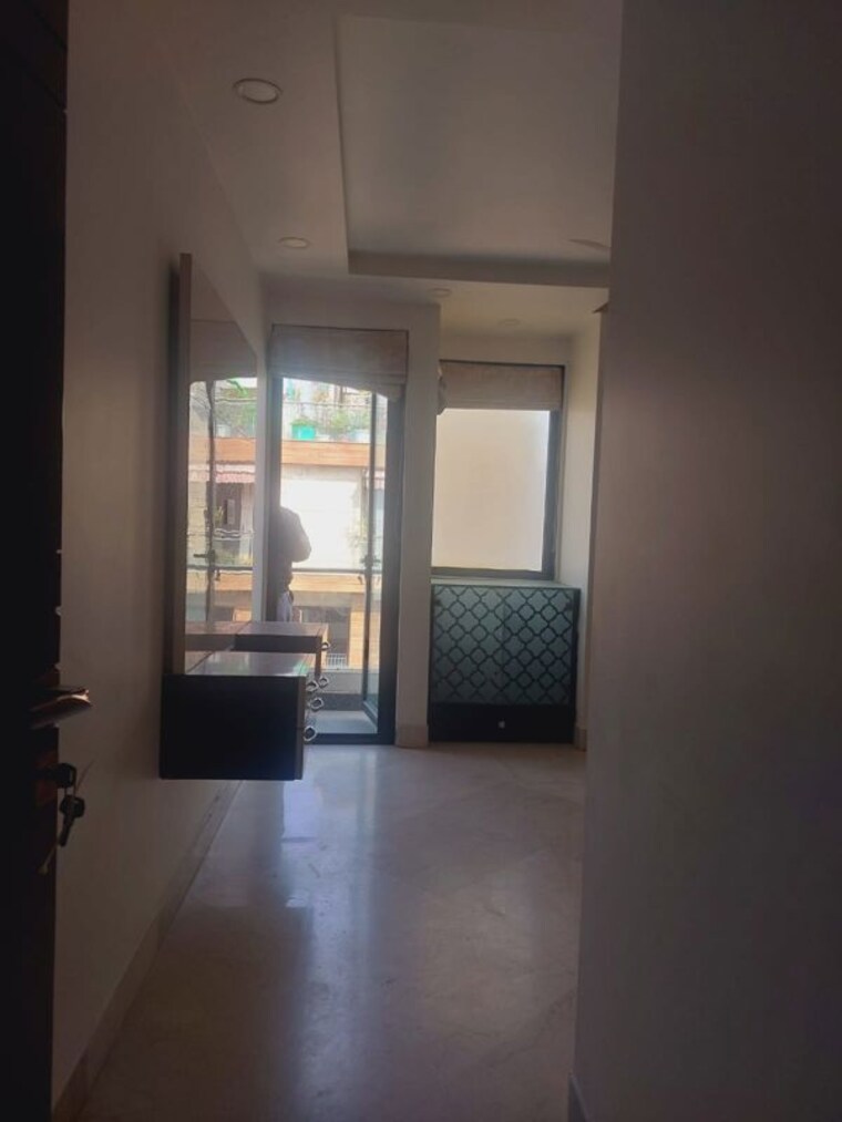 Room, panchsheel enclave 3 Bedroom 2400 Sq.Ft. Apartment In Panchsheel Enclave Delhi 9962511