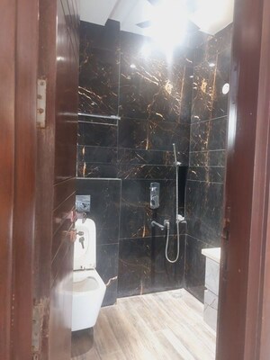 Gym in 3 BHK Apartment at Panchsheel Enclave – for Rent