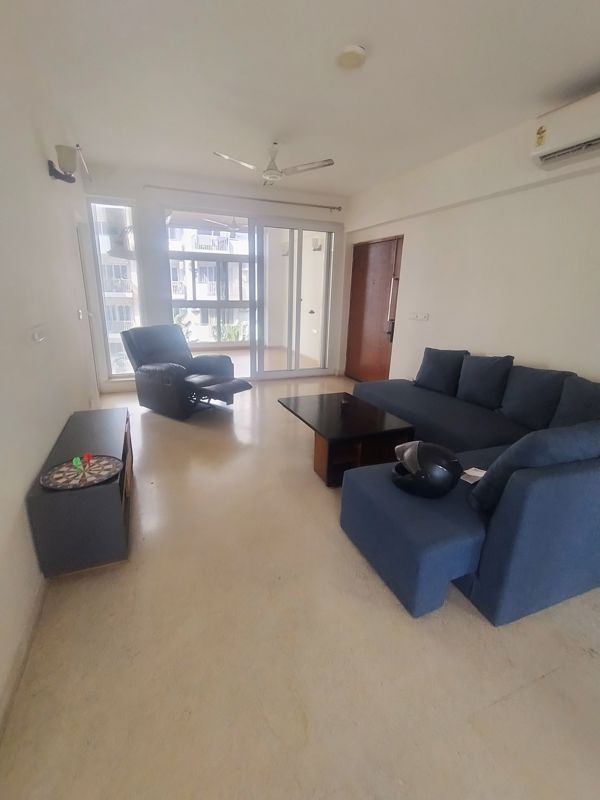 4 BHK 2200 Sq.Ft. Apartment in Emaar MGF The Palm Drive Villas