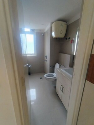 Bathroom in 4 BHK Apartment at Emaar MGF The Palm Drive Villas, Sector 66 – for Rent