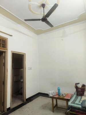 Living Room in 1 RK Independent House at Gomti Nagar – for Rent