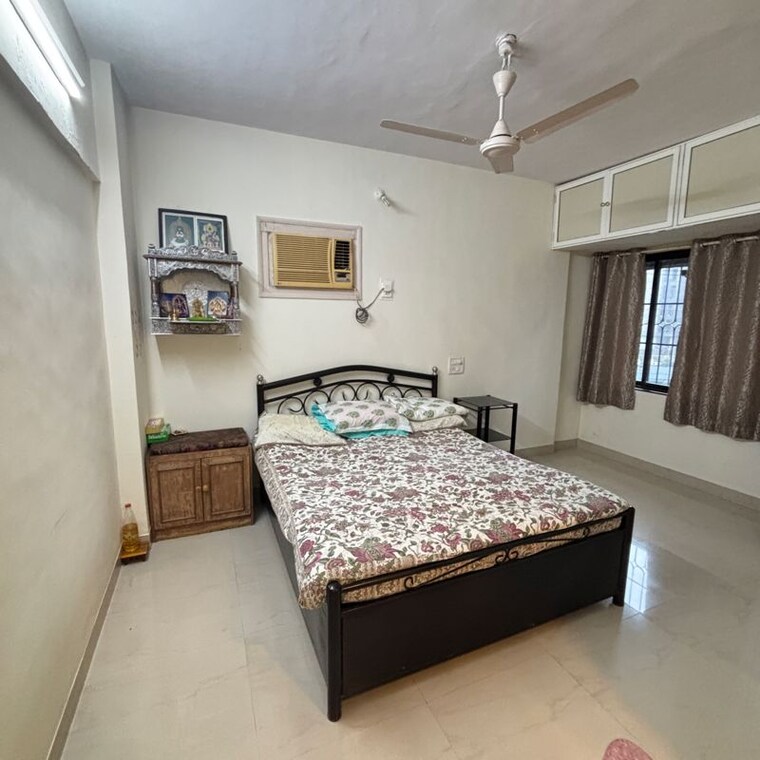 Bedroom, lok-rachana 2 Bedroom 758 Sq.Ft. Apartment In Moti Nagar Mumbai 9962544