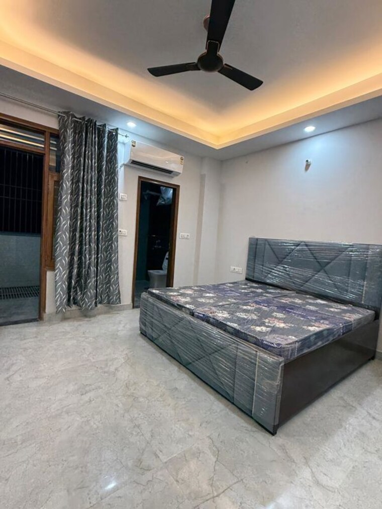 Bedroom, shivalik colony 3 Bedroom 1800 Sq.Ft. Apartment In Shivalik Colony Delhi 9962554