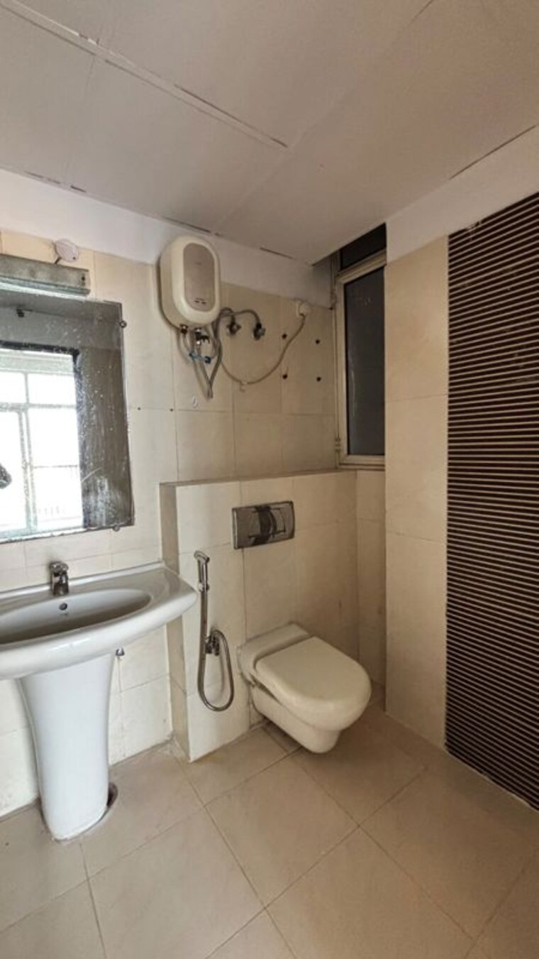 Bathroom, eros-sampoornam 3 Bedroom 1435 Sq.Ft. Apartment In Sector 2 Greater Noida Greater Noida 9962567
