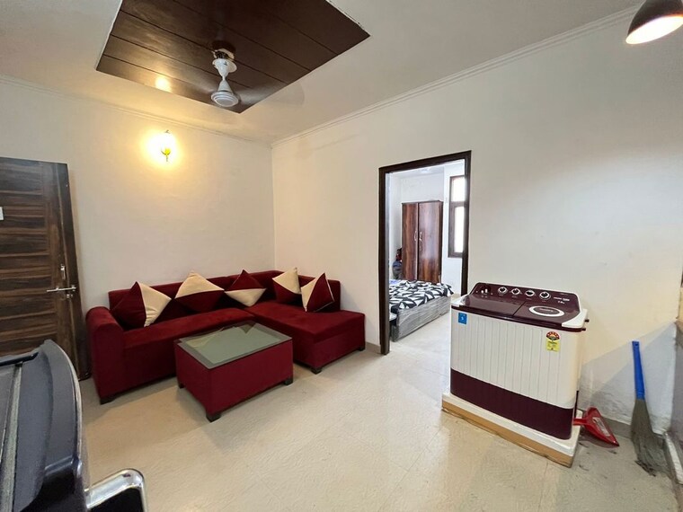 Bedroom, saket 1 Bedroom 550 Sq.Ft. Builder Floor In Saket Delhi 9956477