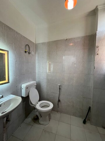 Bathroom in 1 BHK Builder Floor at Saket – for Rent