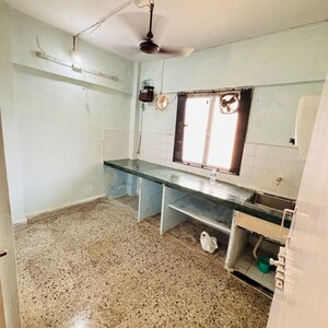 Team Area in 1 BHK Apartment at Mulund West – for Sale