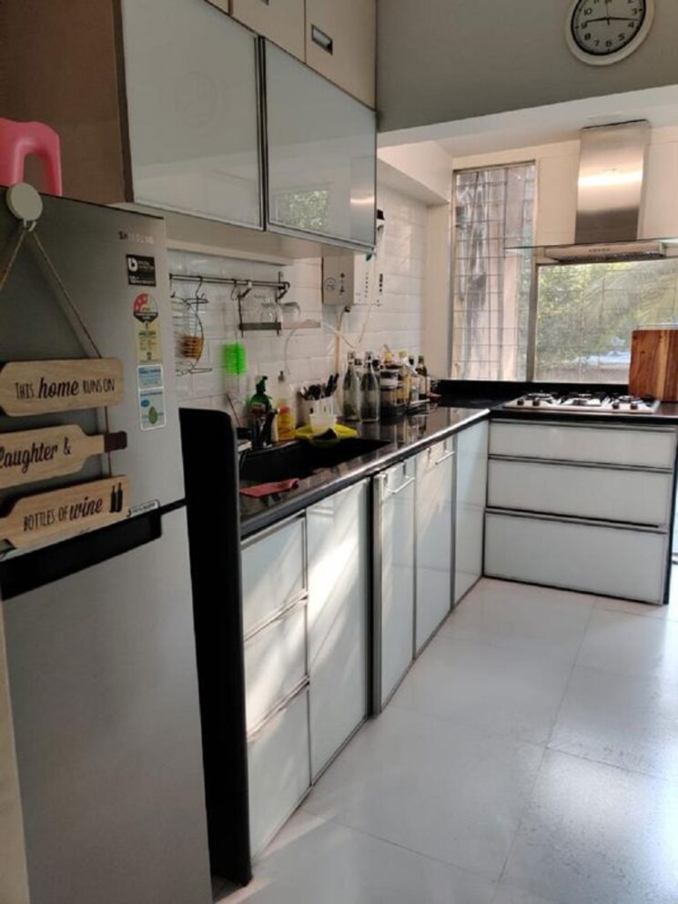 Kitchen, bandra west 2 Bedroom 700 Sq.Ft. Apartment In Bandra West Mumbai 9962585