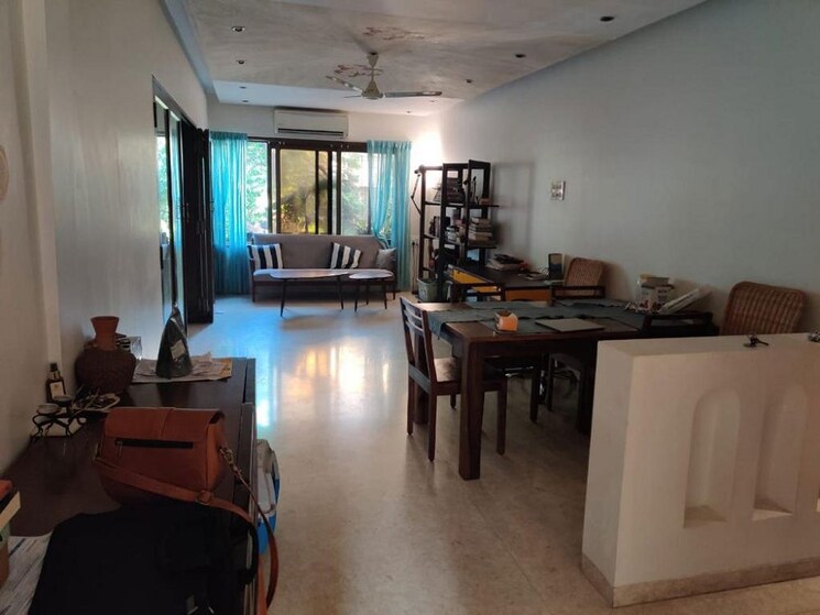 Living Room, bandra west 2 Bedroom 700 Sq.Ft. Apartment In Bandra West Mumbai 9962585
