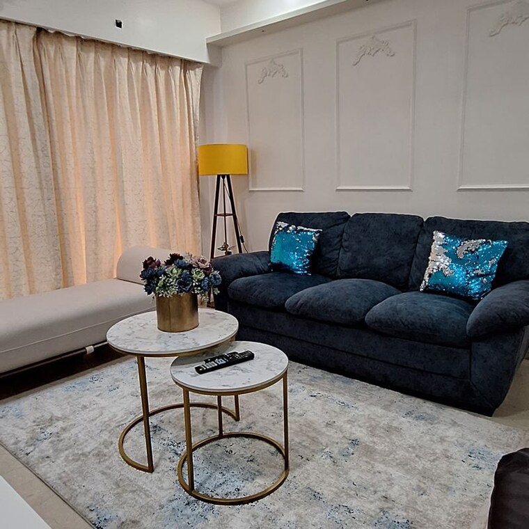 Living Room, courtyard-by-narang-realty-and-the-wadhwa-group 2 Bedroom 840 Sq.Ft. Apartment In Unnathi Gardens Thane 9962597