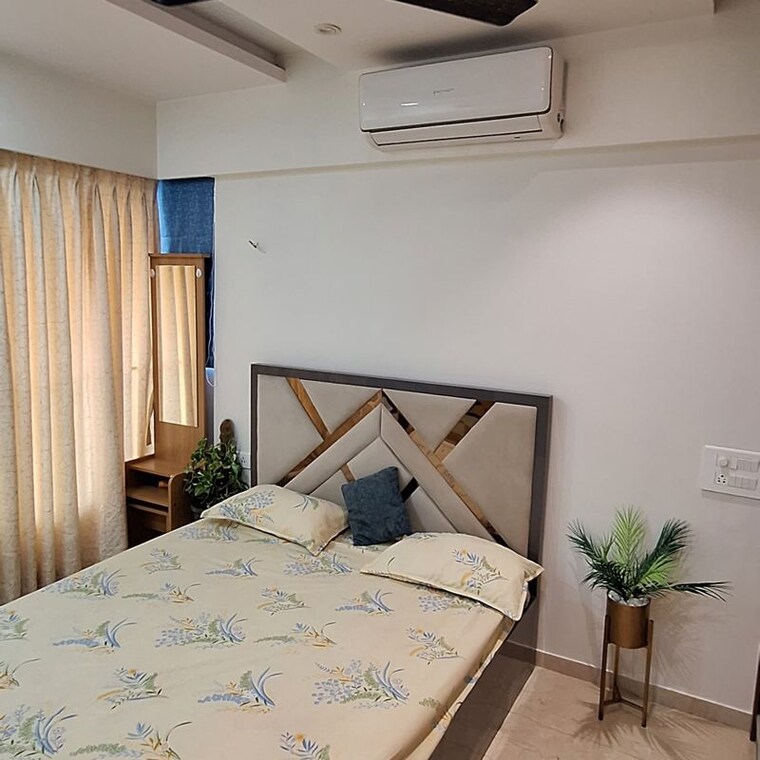 Bedroom, courtyard-by-narang-realty-and-the-wadhwa-group 2 Bedroom 840 Sq.Ft. Apartment In Unnathi Gardens Thane 9962597