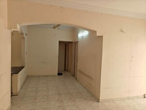 Room in 3 BHK Apartment at Chandkheda – for Rent