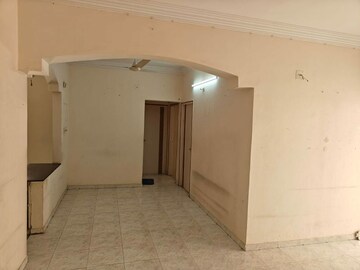 Room in 3 BHK Apartment at Chandkheda – for Rent