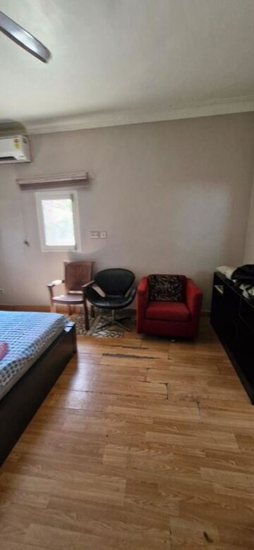 Living Room in 3 BHK Apartment at Malviya Nagar – for Rent