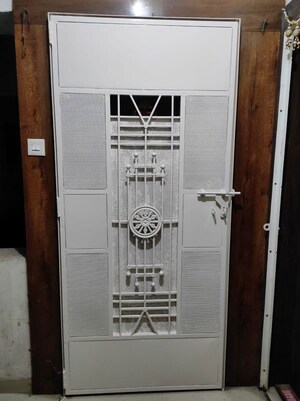 Building Lobby in 2 BHK Apartment at Vastushree Adrina, Mundhwa – for Rent