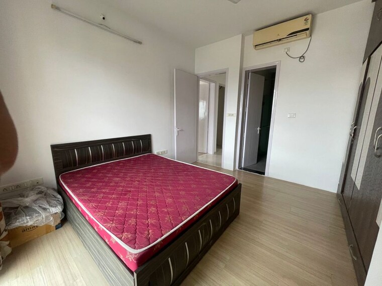 Bedroom, sheth-vasant-lawns 3 Bedroom 1200 Sq.Ft. Apartment In Laxmi Nagar Thane 9962630