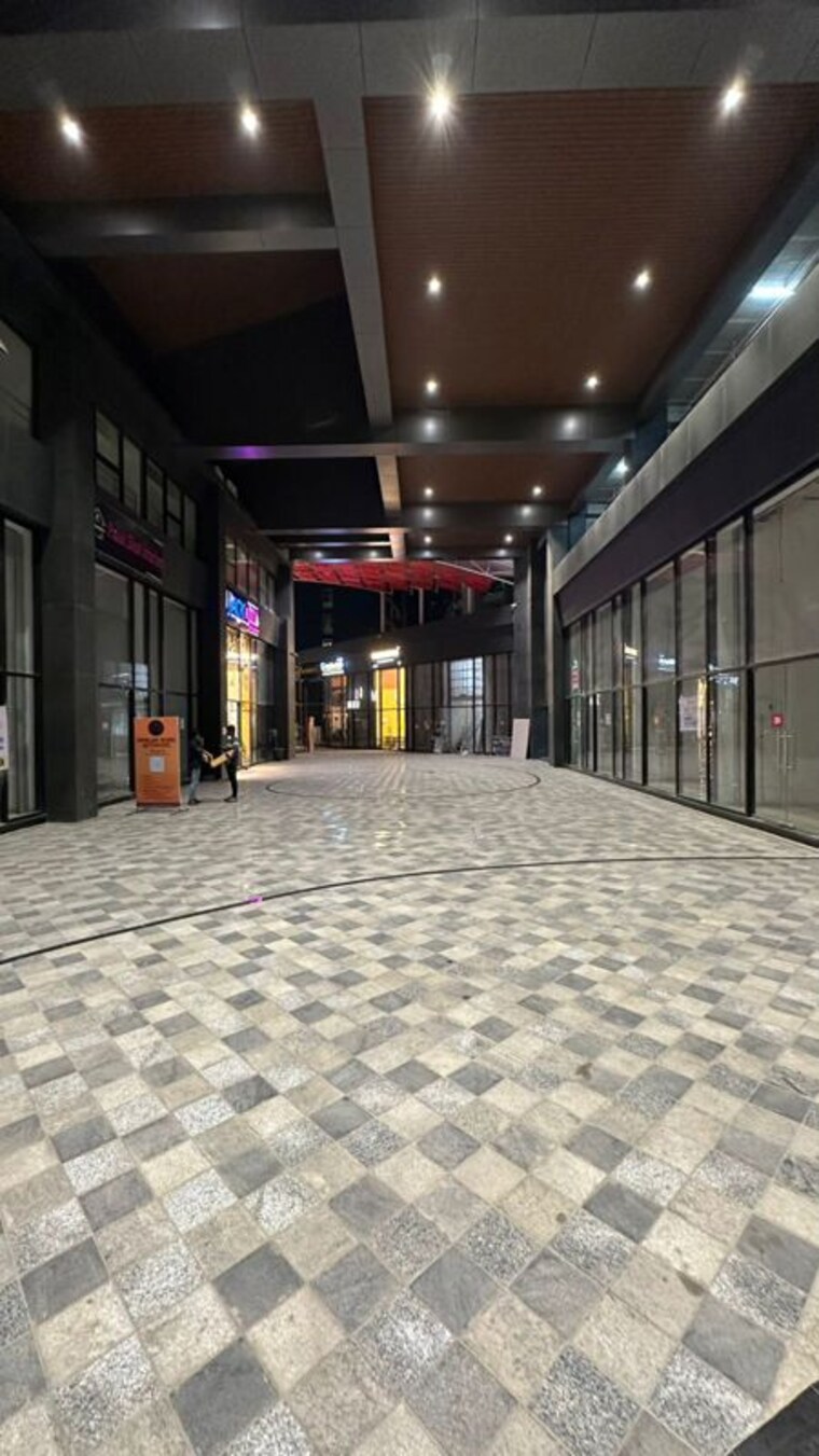  Parking, vj-happiness-street Commercial Office Space in IT/SEZ 772 Sq.Ft. In Hinjewadi Pune 9962623