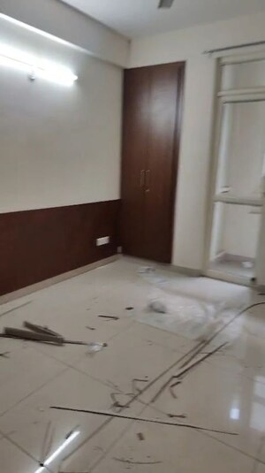 Bedroom in 2 BHK Builder Floor at Wave Executive Floors, Wave City – for Rent