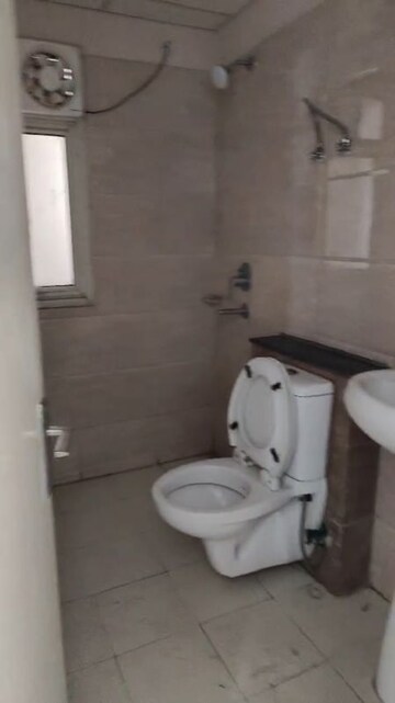 Bathroom in 2 BHK Builder Floor at Wave Executive Floors, Wave City – for Rent
