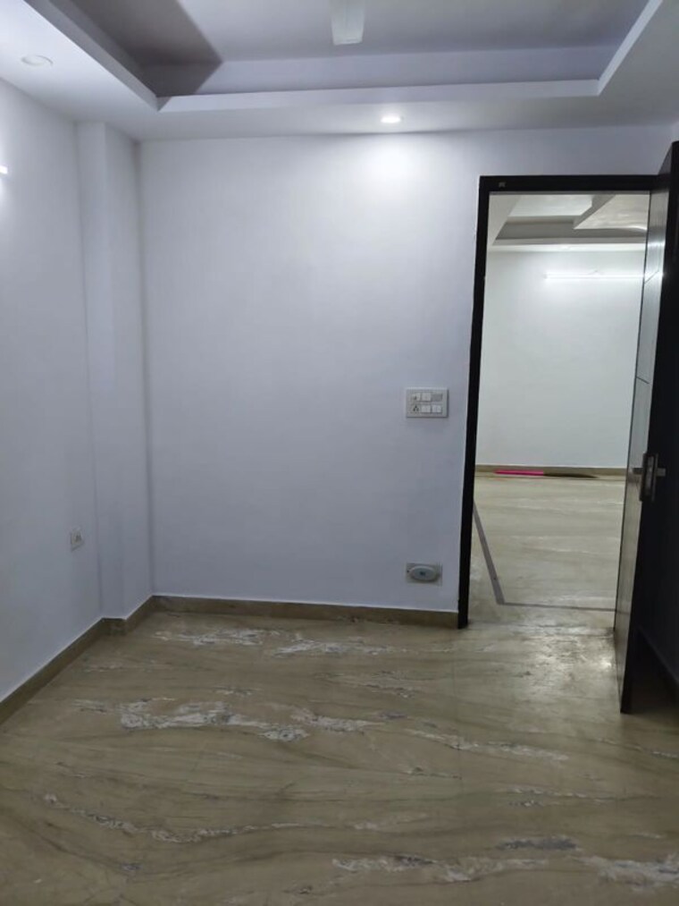 Room, panchsheel vihar 2 Bedroom 900 Sq.Ft. Apartment In Panchsheel Vihar Delhi 9962639