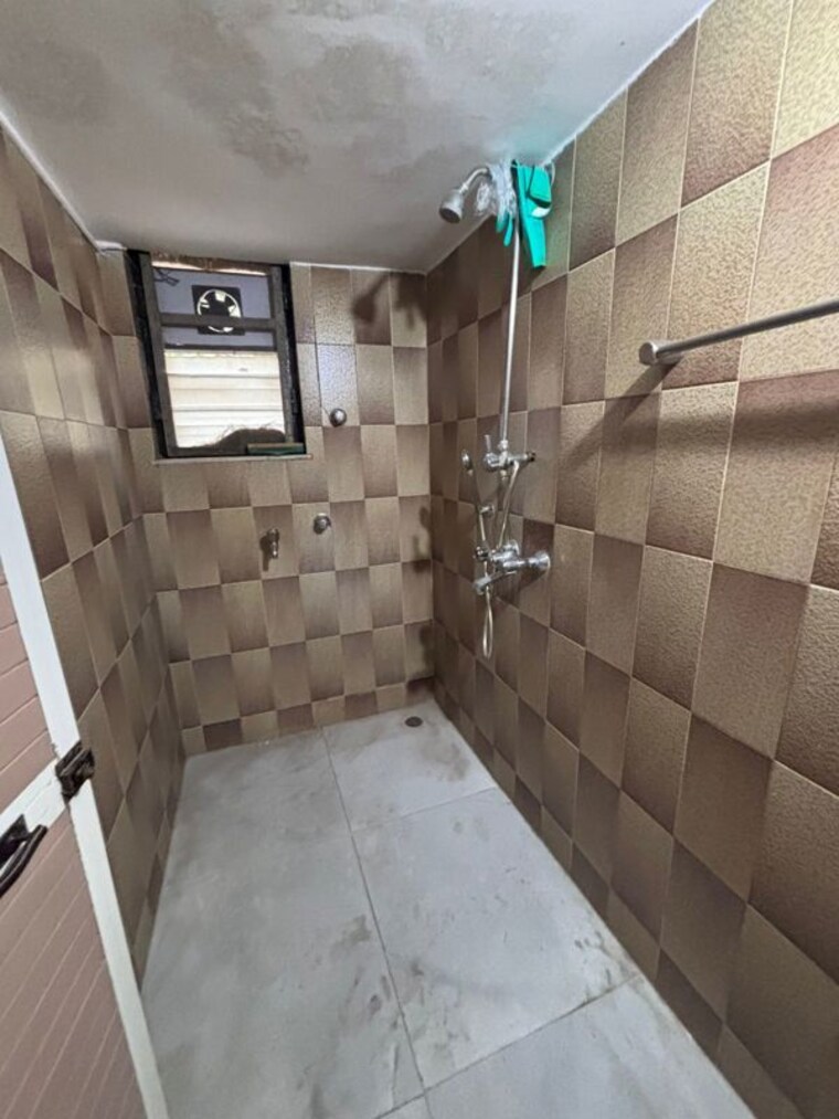 Bathroom, krishna-dham-chs 1 Bedroom 450 Sq.Ft. Apartment In Panch Pakhadi Thane 9962641