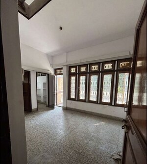 Balcony in 4 BHK Independent House at Niralanagar – for Rent