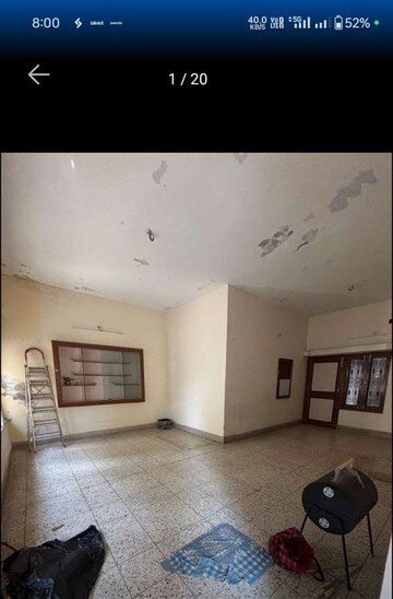 Room in 4 BHK Independent House at Niralanagar – for Rent