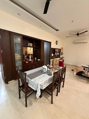 Team Area in 3 BHK Builder Floor at Sector 21 – for Rent