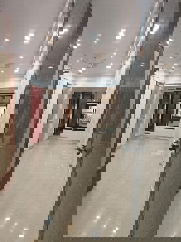 2.5 BHK 850 Sq.Ft. Apartment in Neelkamal CHS Lower Parel