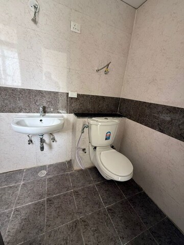 Master Bedroom in 3 BHK Apartment at Amrapali Crystal Homes, Sector 76 – for Rent