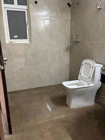Bathroom in 3 BHK Apartment at Amrapali Crystal Homes, Sector 76 – for Rent