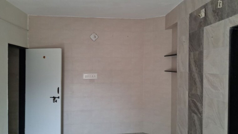 Room, navarangpura gam 3 Bedroom 1700 Sq.Ft. Apartment In Navarangpura Gam Ahmedabad 9962704