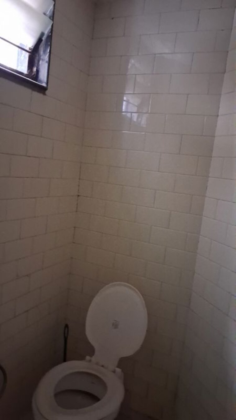 Bathroom, navarangpura gam 3 Bedroom 1700 Sq.Ft. Apartment In Navarangpura Gam Ahmedabad 9962704