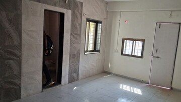 Room in 3 BHK Apartment at Navarangpura Gam – for Rent