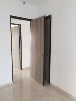 Room in 3 BHK Apartment at Lodha Allura, Worli – for Sale