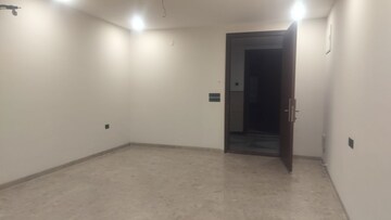 Room in 3 BHK Apartment at Banjara Hills – for Sale