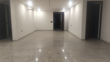 Room in 3 BHK Apartment at Banjara Hills – for Sale