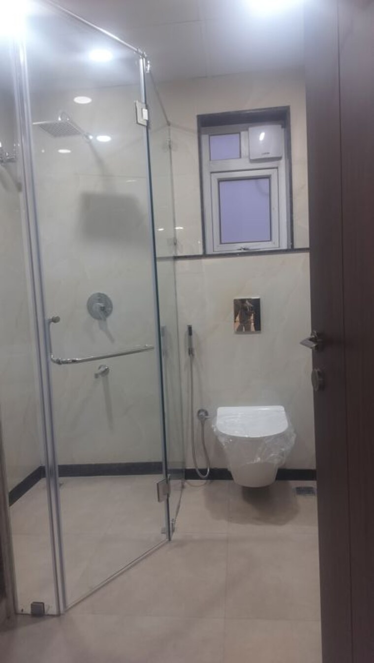 Bathroom, banjara hills 3 Bedroom 2200 Sq.Ft. Apartment In Banjara Hills Hyderabad 9962749