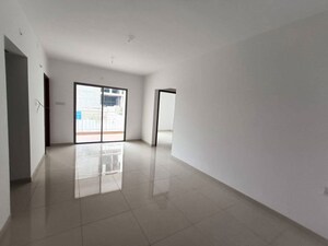 Room in 2 BHK Apartment at Matoshree Chayya, Bhandup East – for Sale