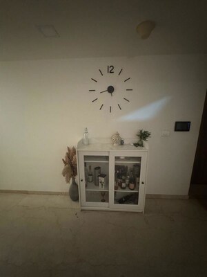 Room in 2 BHK Apartment at Lodha Allura, Worli – for Sale