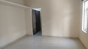 Room in 2 BHK Apartment at Jubilee Hills – for Rent