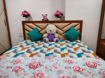 Bedroom in 3 BHK Apartment at Vaishnodevi Circle – for Rent