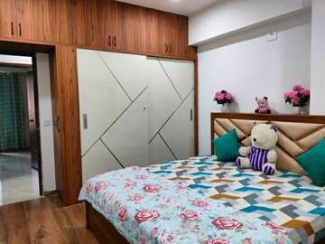 Bedroom in 3 BHK Apartment at Vaishnodevi Circle – for Rent