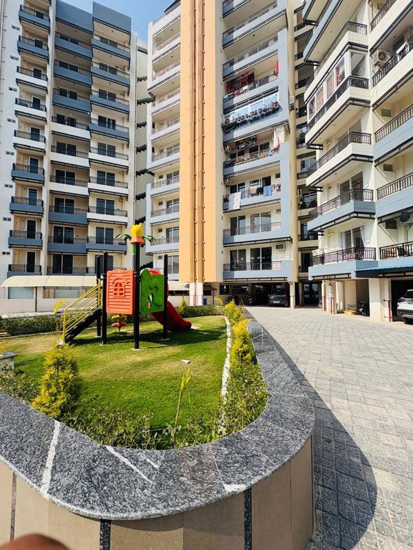 3.5 BHK + Pooja Room,Study Room Apartment For Sale in Ratan Galaxy
