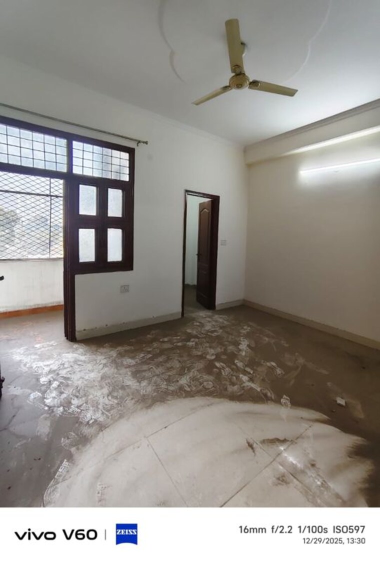 Room, gyan khand ii 2 Bedroom 900 Sq.Ft. Builder Floor In Gyan Khand ii Ghaziabad 9962818