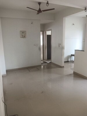 Room in 2 BHK Apartment at Rajyash Reevanta, Vasna – for Rent