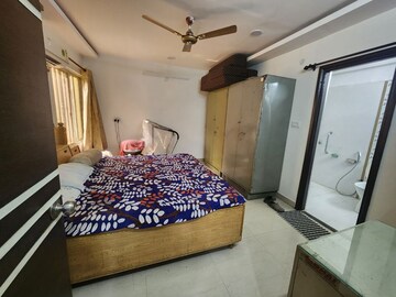 Bedroom in 2 BHK Apartment at Paramount Heritage, Ambala Highway – for Sale