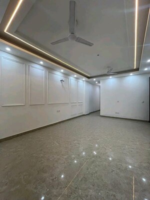 Kitchen in 3 BHK Apartment at Palm Residency Chhatarpur, Chattarpur – for Rent