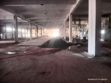 Parking in  Warehouse at VadodarA-Halol Highway – for Rent